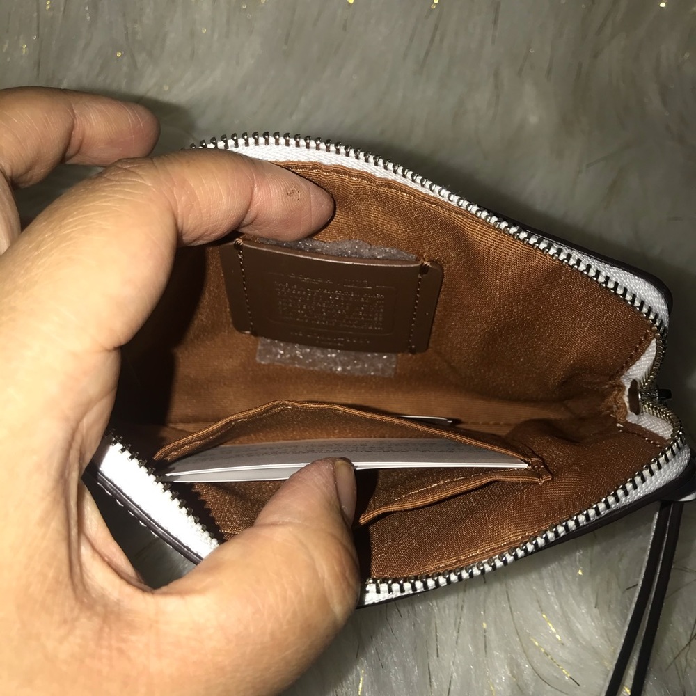 Coach x Marvel Signature Canvas Patch Coin Pouch - Picture 4 of 4